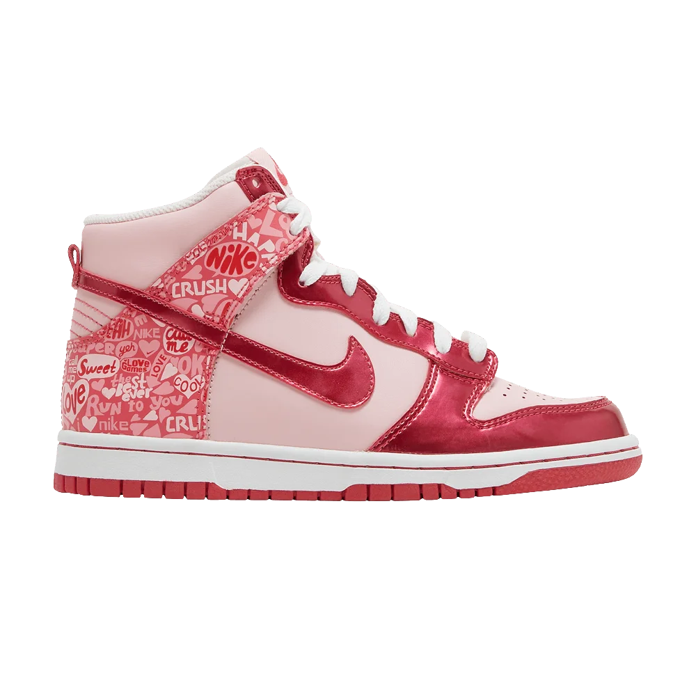 Krossovki-Nike-Dunk-High-GS-Valentines-Day