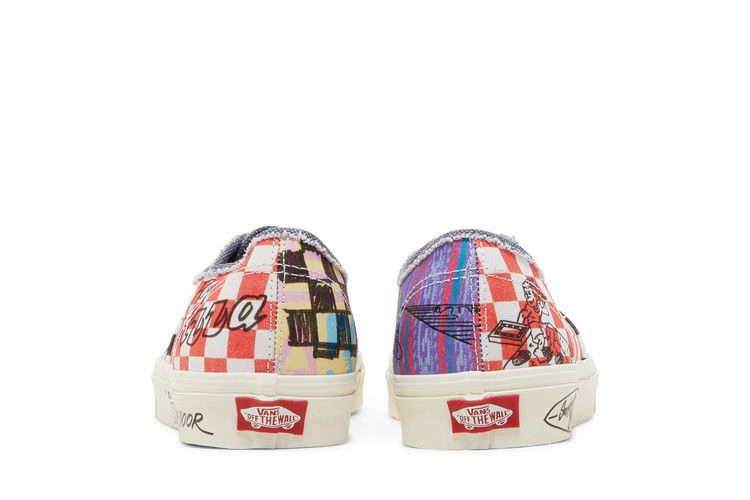 Кроссовки Vans Stranger Things x Authentic 'Surfer Boy Pizza'