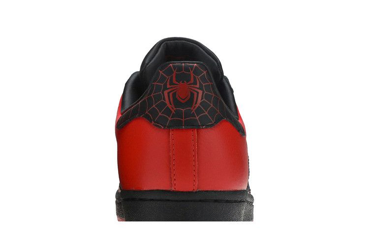 Кроссовки Marvel x Playstation x adidas Superstar 'Spider-Man: Miles Morales'