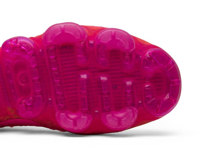 wmns-air-vapormax-hyper-punch-849557-604_04