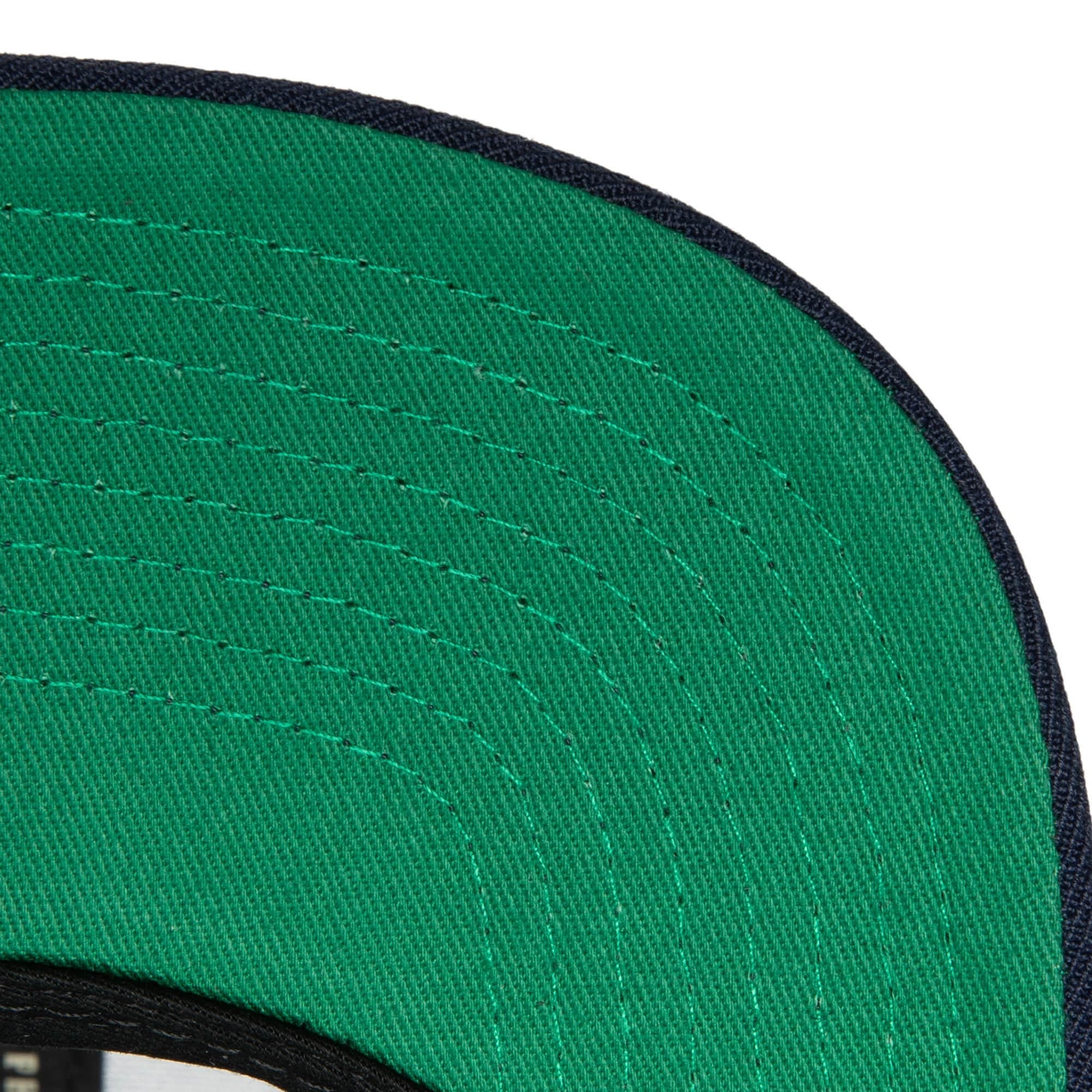 Mitchell-Ness-Team-Ground-2.0-Snapback-HWC-Houston-Rockets-Hat-2