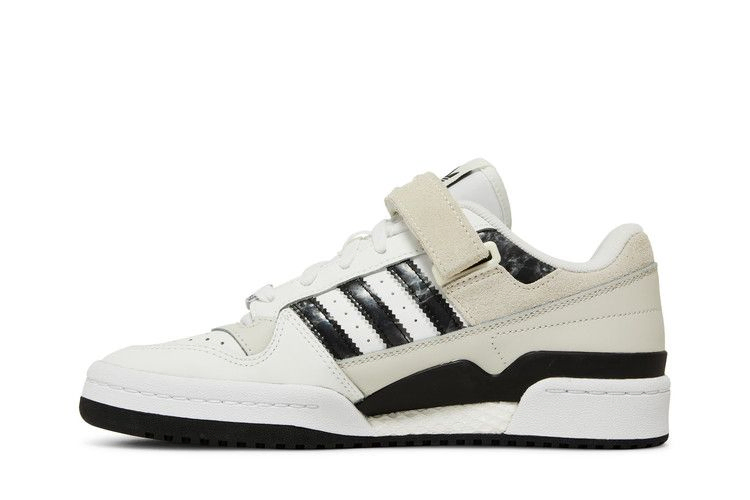 wmns-forum-low-white-black-gy9463_02