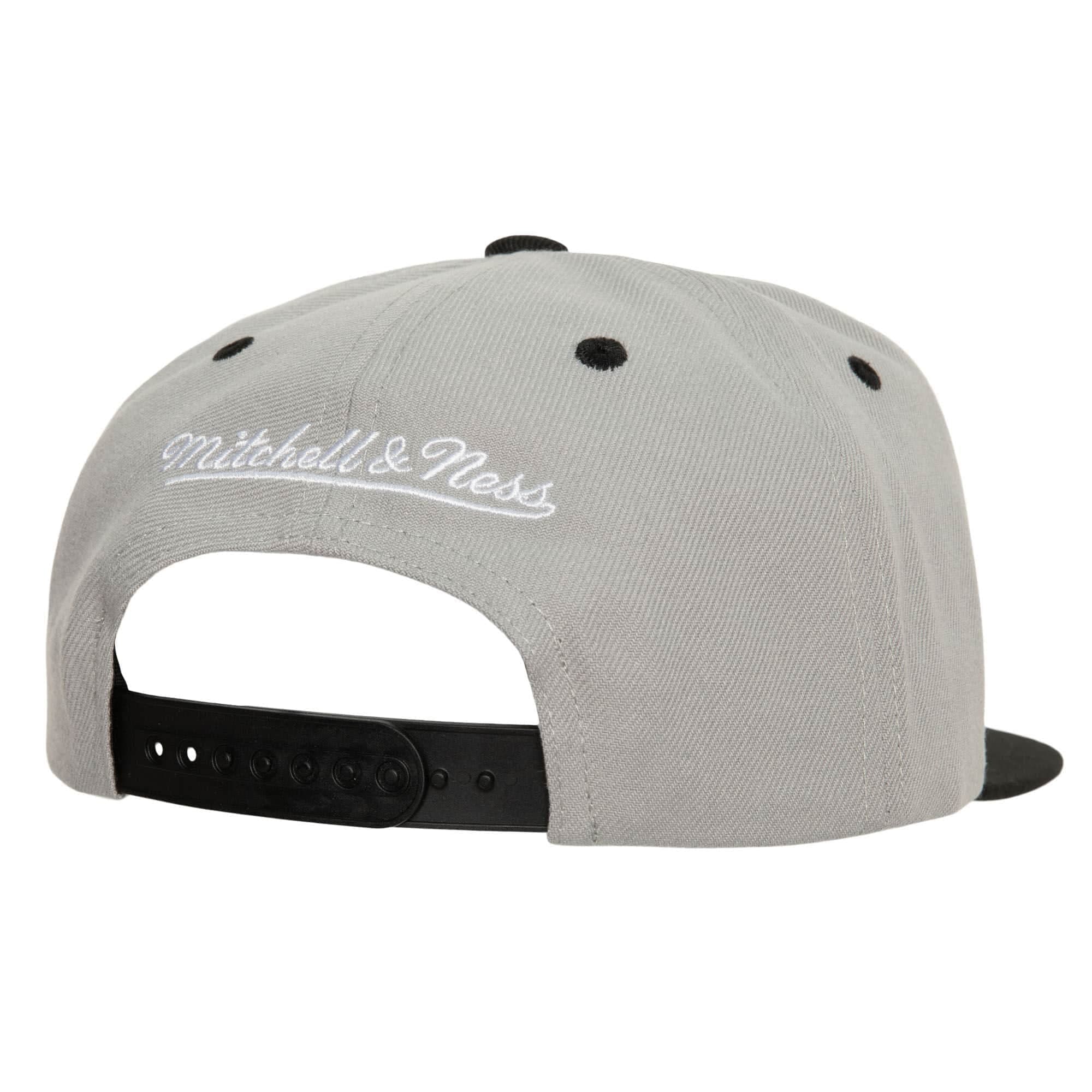 Бейсболка Mitchell & Ness Transcript Snapback Brooklyn Nets Hat