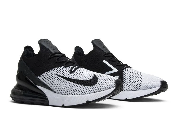 Krossovki-Nike-Air-Max-270-Flyknit-White-Black-7