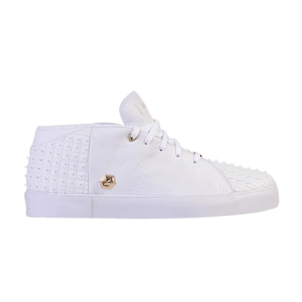 Krossovki-Nike-LeBron-13-Lifestyle-White