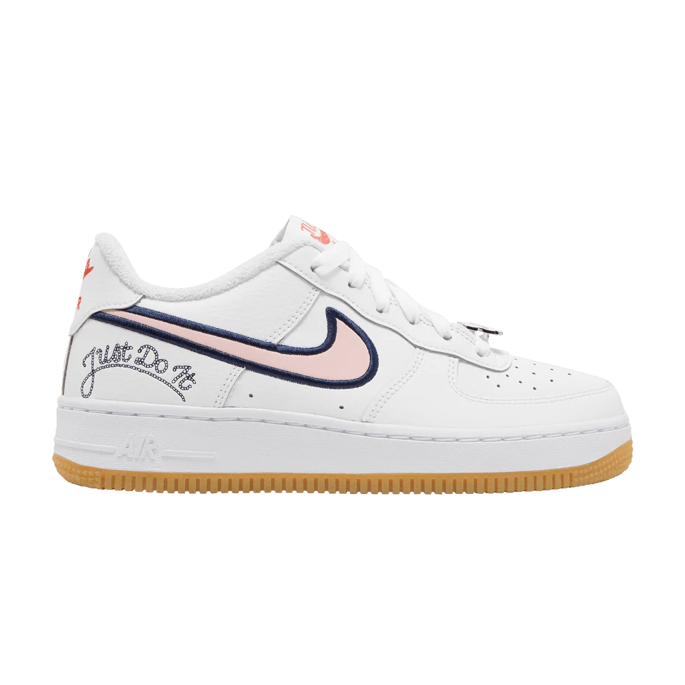Krossovki-Nike-Air-Force-1-LV8-GS-Pink-Glaze