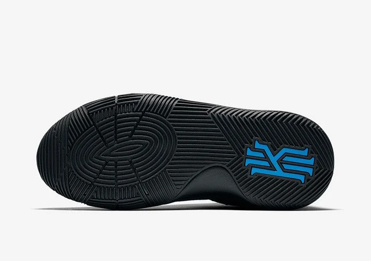 Krossovki-Nike-Kyrie-2-GS-Wet-5