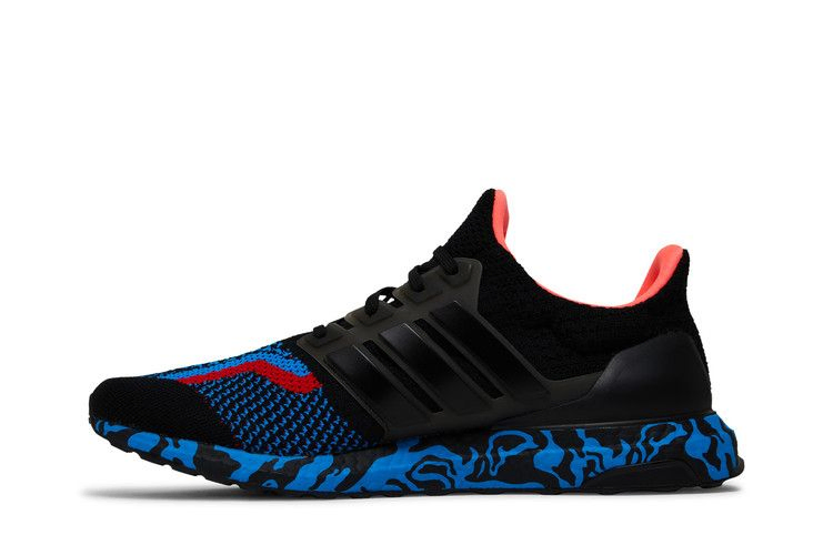 ultraboost-5-0-dna-black-vivid-red-gz1540_02