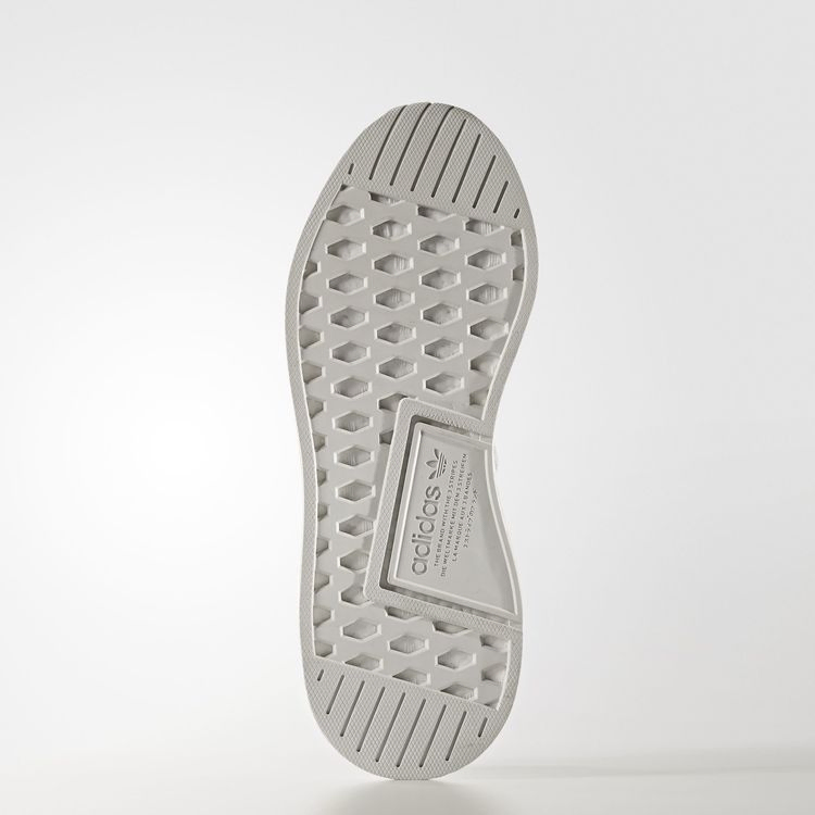 wings-horns-x-nmd_r2-bb3118_03