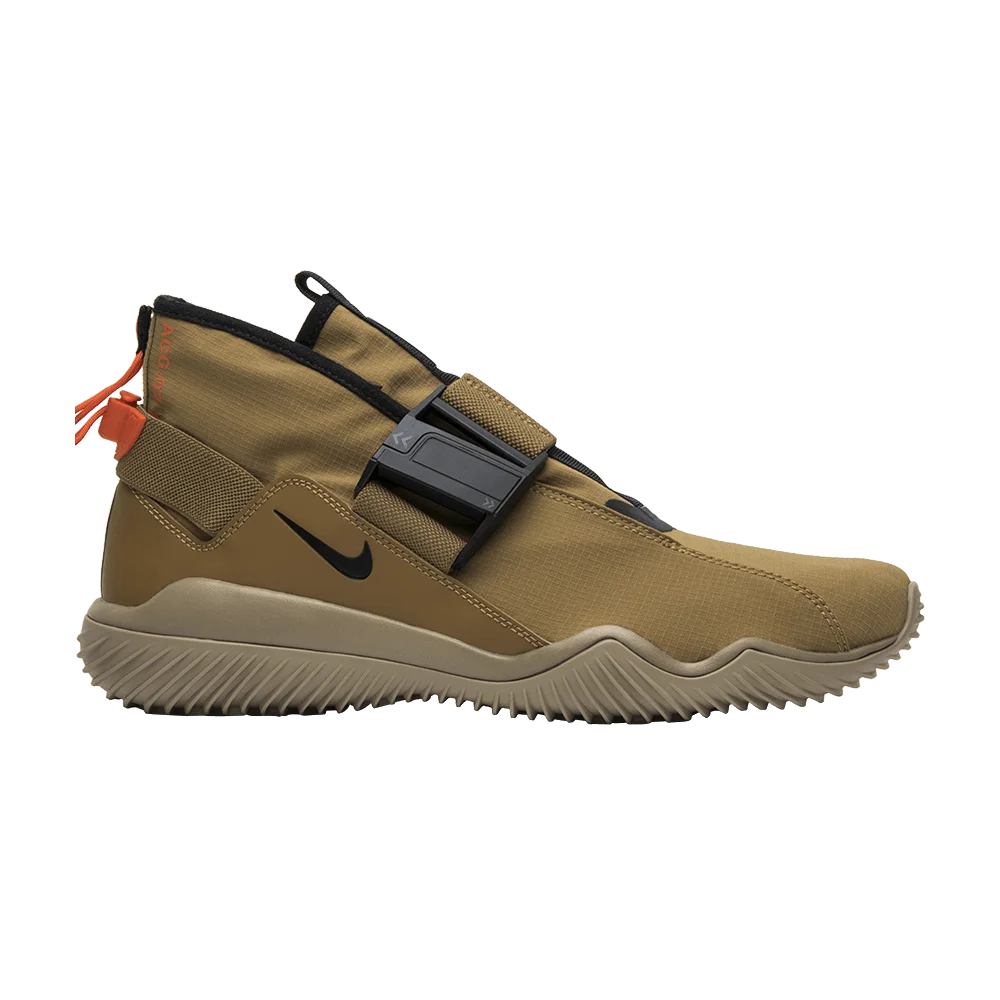 Krossovki-NikeLab-ACG-07-KMTR-Golden-Beige
