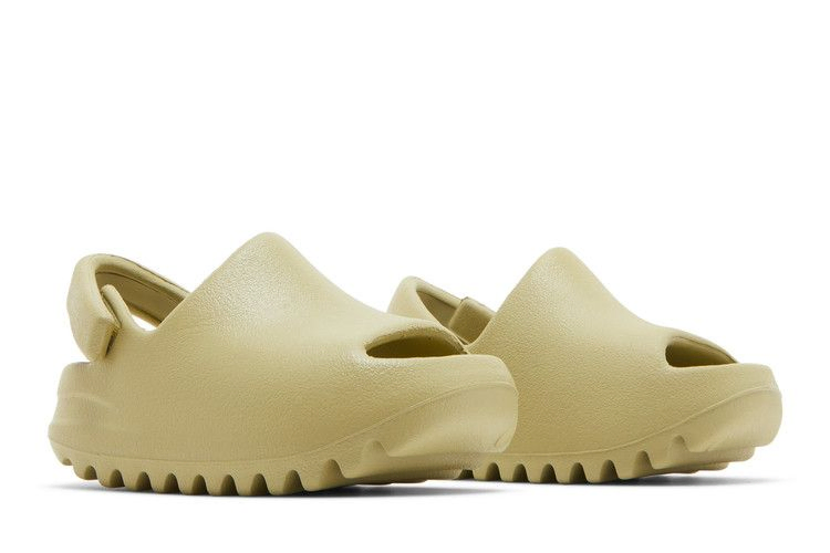 yeezy-slides-infants-resin-2022-fz5900_07