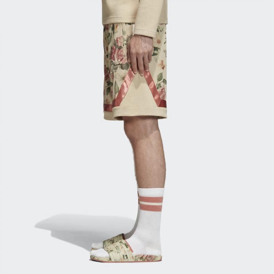 Спортивные шорты adidas x Eric Emanuel Shorts Stone Khaki