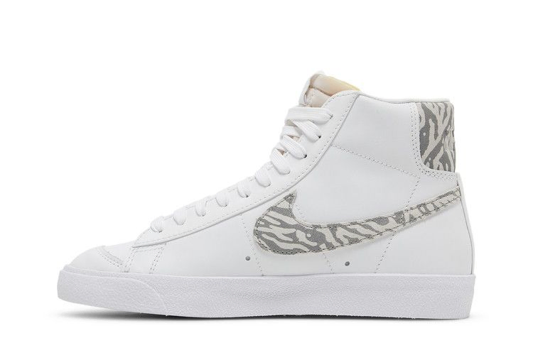 Кроссовки Nike Wmns Blazer Mid '77 SE 'Zebra'