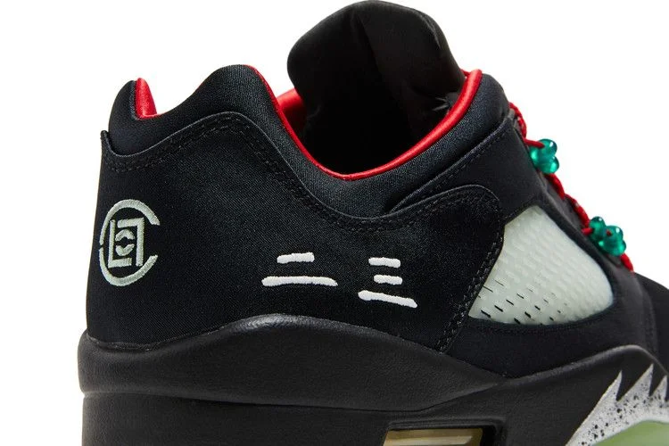 Krossovki-CLOT-x-Air-Jordan-5-Retro-Low-Jade-9