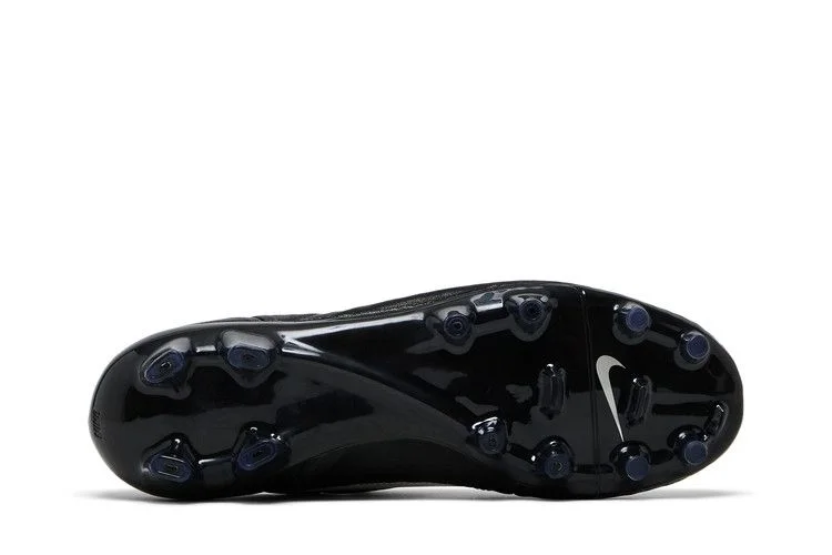 Krossovki-Nike-Tiempo-Legend-5-Premium-FG-Black-Chrome-3