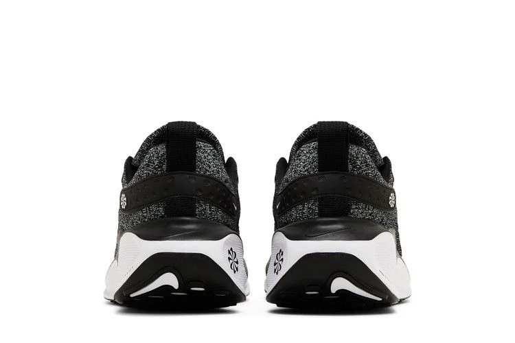 Кроссовки Nike Wmns ReactX Infinity Run 4 'Oreo'