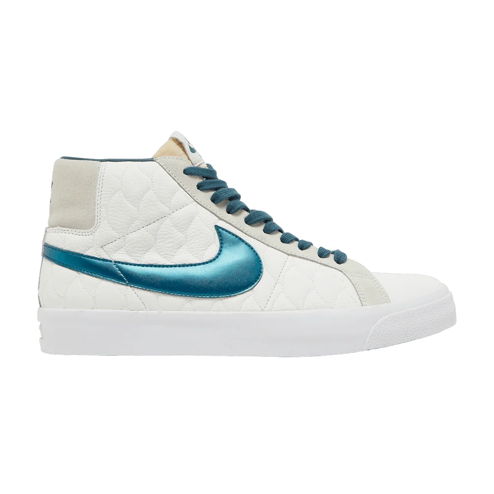 Krossovki-Eric-Koston-x-Nike-Zoom-Blazer-Mid-SB-White-Nightshade