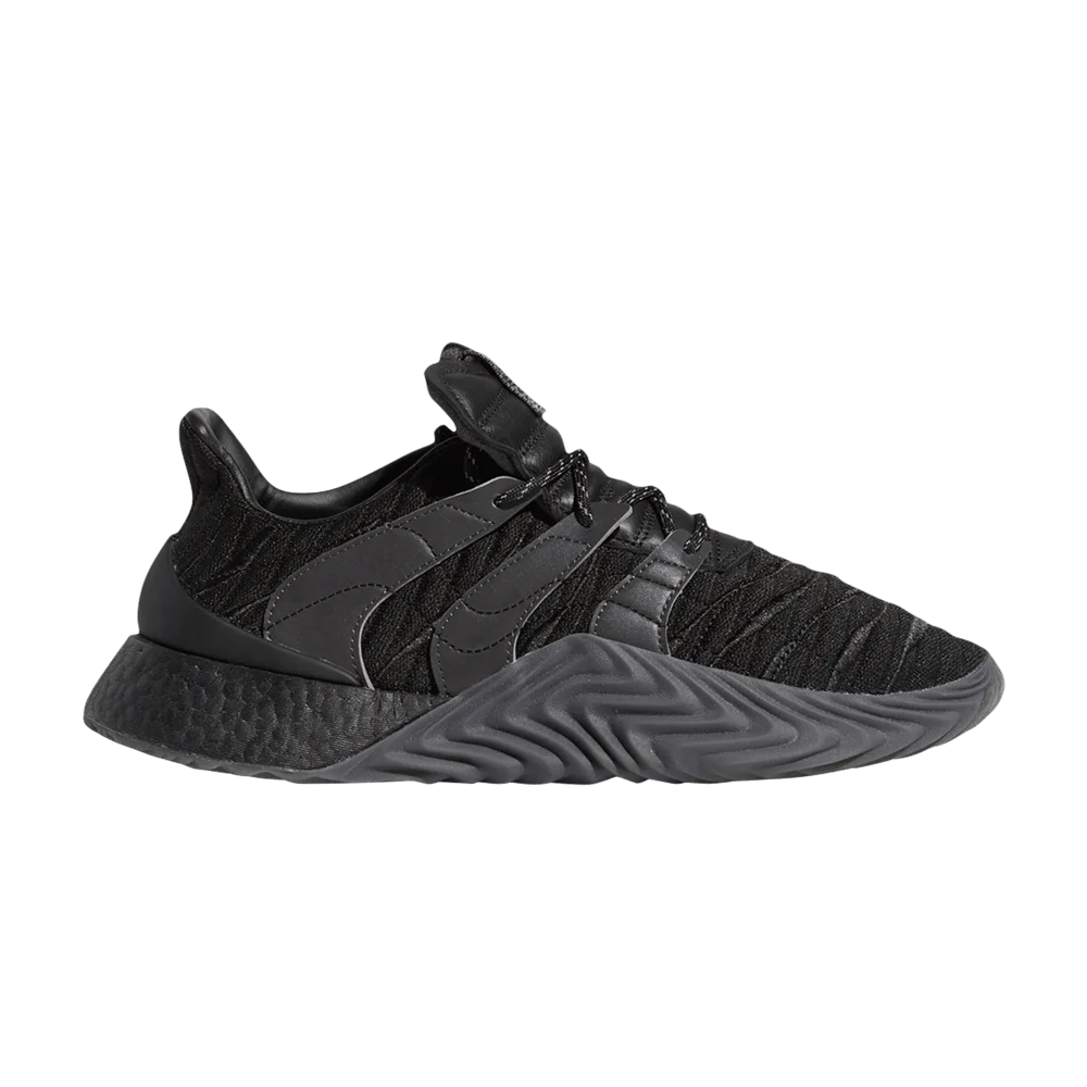 Krossovki-Pharrell-x-adidas-Sobakov-2.0-Black-Future