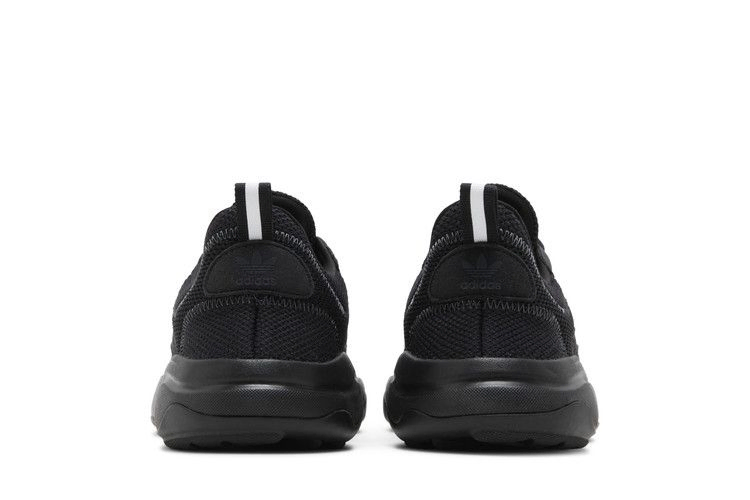 Кроссовки Adidas Haiwee 'Black White'