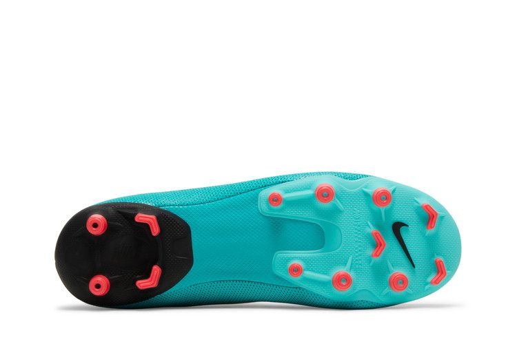 mercurial-vapor-12-academy-cr7-fg-mg-the-pride-of-portugal-aj3721-390_03