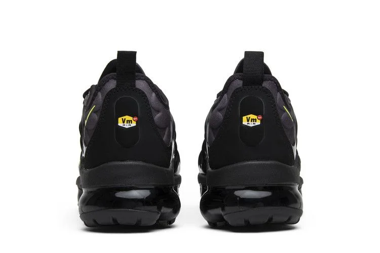 Кроссовки Nike Air VaporMax Plus 'Neon 95'