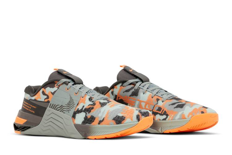 metcon-8-amp-smoky-camo-dv9019-300_07