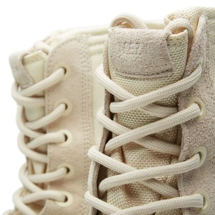 Adidas-Wmns-Yeezy-950-Boot-Turtle-Dove-2