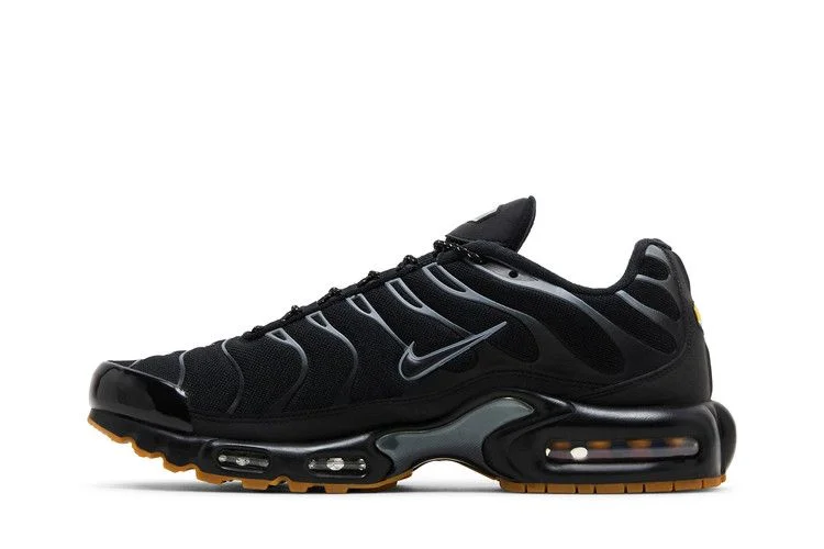 Krossovki-Nike-Air-Max-Plus-Black-Gum-Light-Brown-2