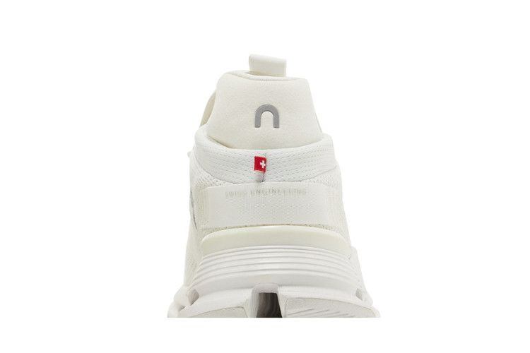 Кроссовки ON Wmns Cloudnova 'Undyed White'