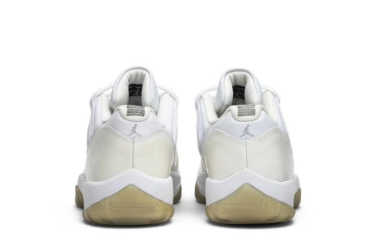 Krossovki-Air-Jordan-11-Retro-Low-White-Light-Zen-Grey-5
