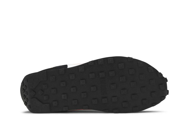 wmns-daybreak-qs-dynamic-yellow-cq7620-001_03