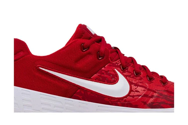 Кроссовки Nike Wmns Alpha Huarache Elite 2 Low 'Red Camo'