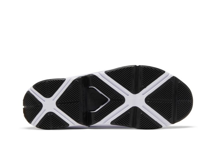 Кроссовки Nike Wmns GO FlyEase 'Black White'