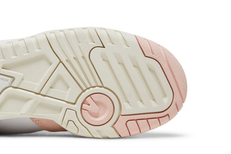 Кроссовки New Balance 550 Big Kid 'Pink Sand White'