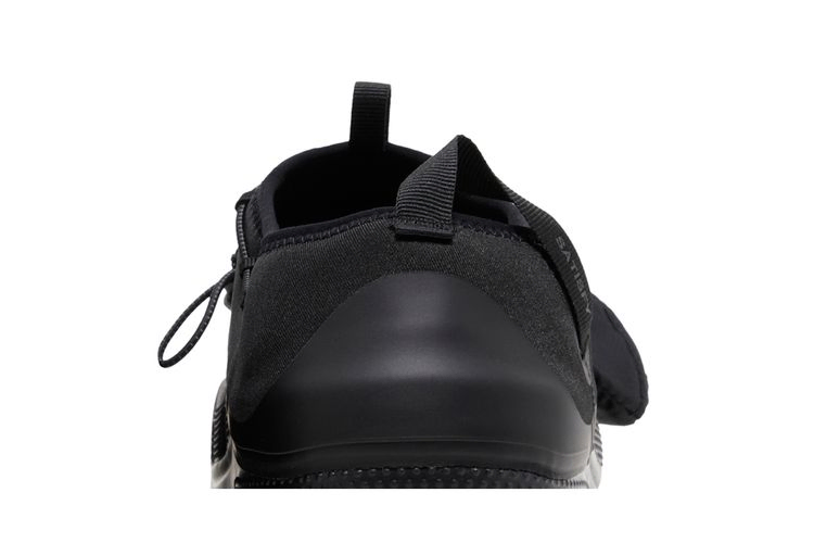 satisfy-x-classic-clog-black-208552-001_06