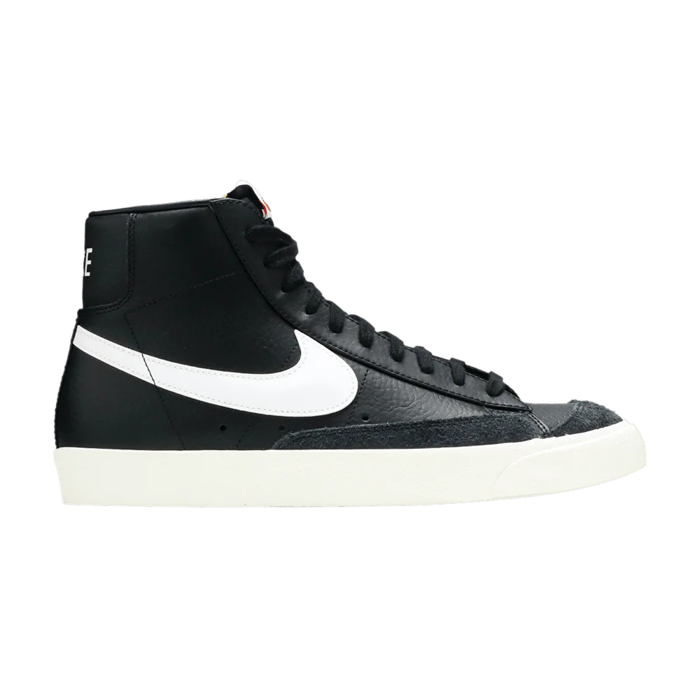 Krossovki-Nike-Blazer-Mid-77-Vintage-Black-Sail