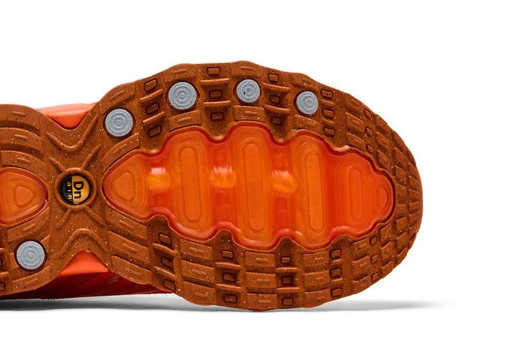 Кроссовки Palace x Nike Air Max DN8 'Safety Orange'