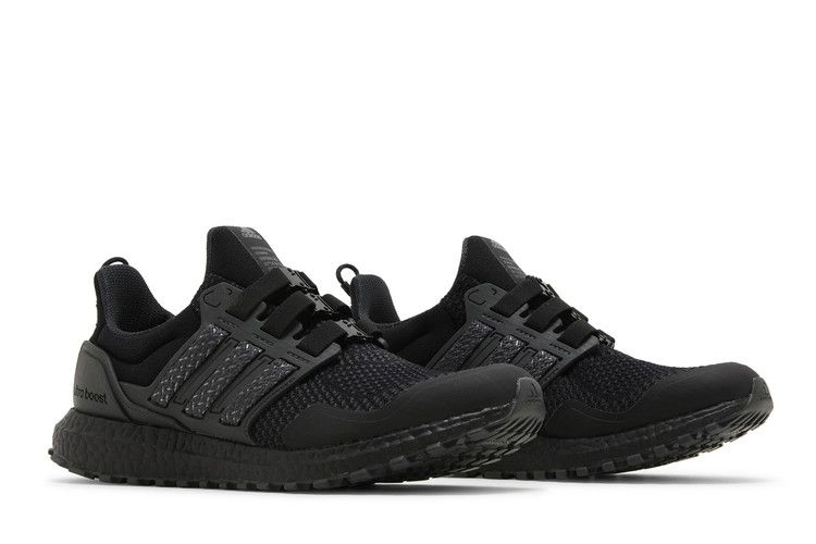 ultraboost-1-0-atr-black-carbon-id1747_07
