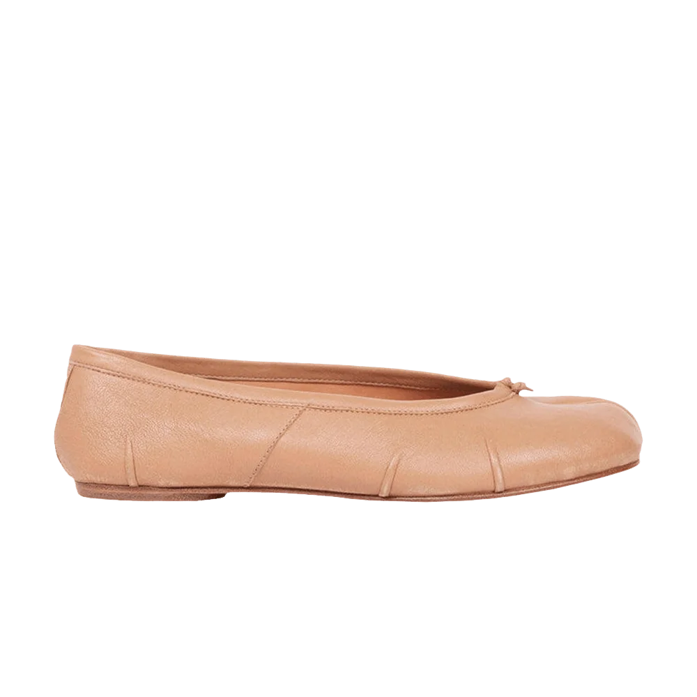 Krossovki-Maison-Margiela-Wmns-Tabi-Ballerina-Nude