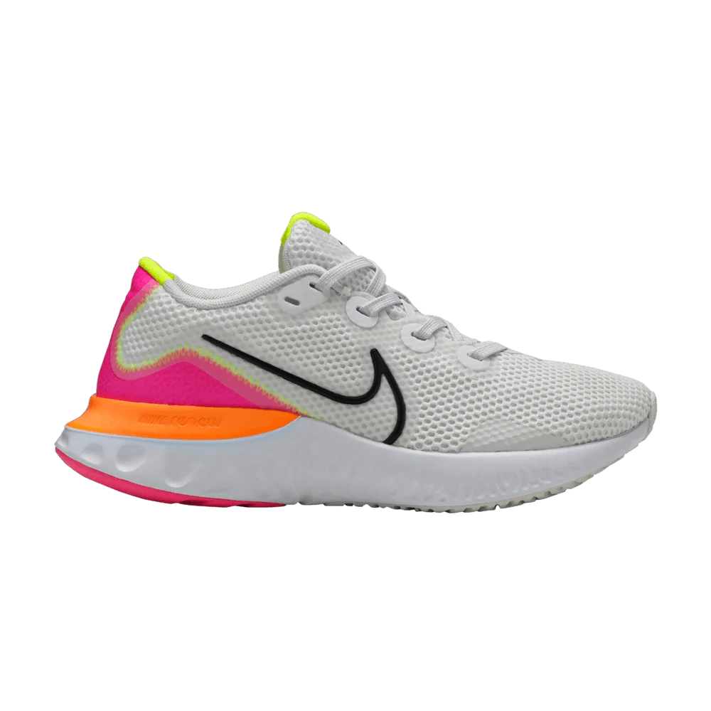 Krossovki-Nike-Wmns-Renew-Run-Platinum-Pink-Blast