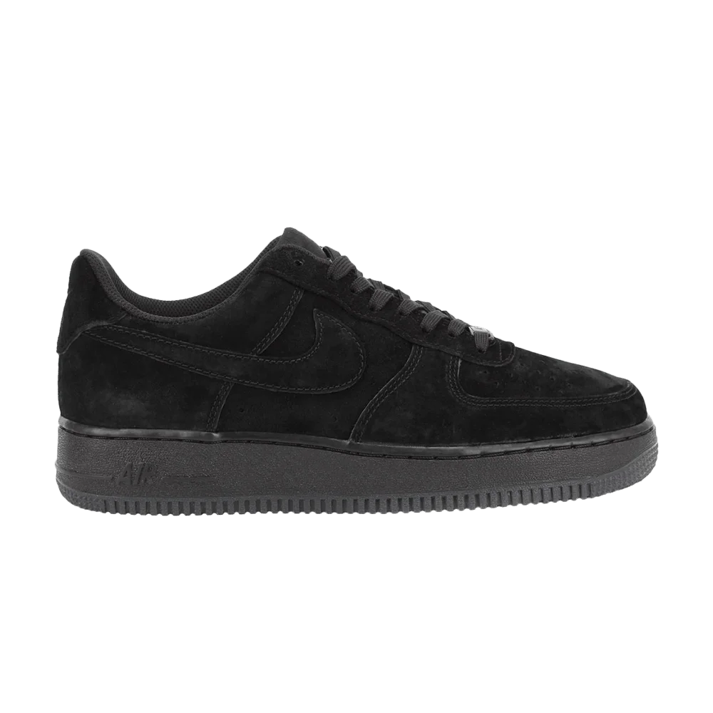 Krossovki-Nike-Air-Force-1-Low-Suede-Triple-Black