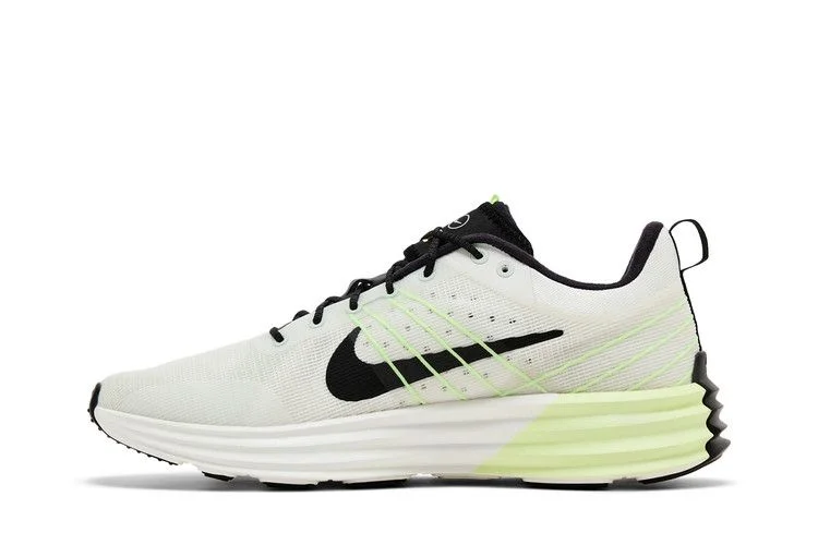 Krossovki-Nike-Lunar-Roam-White-Barely-Volt-2