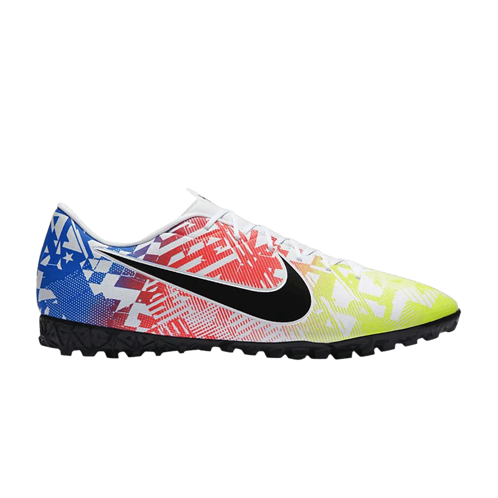 Krossovki-Neymar-Jr.-x-Nike-Mercurial-Vapor-13-Academy-TF-Jogo-Prismatico