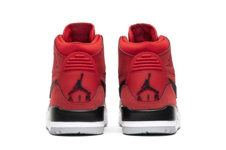 Кроссовки Air Jordan Legacy 312 'Toro'