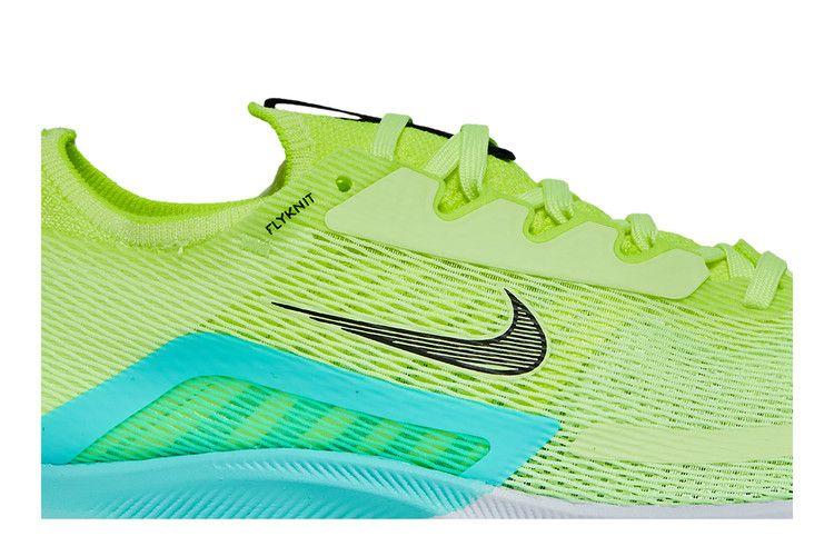 wmns-zoom-fly-4-barely-volt-ct2401-700_01
