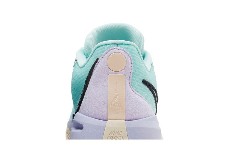 Кроссовки Nike Wmns Sabrina 1 'Brooklyn's Finest'
