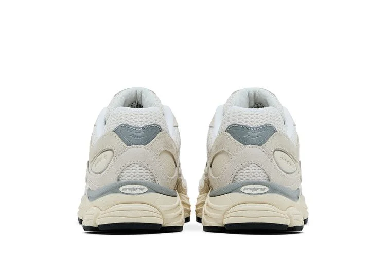 Krossovki-Saucony-ProGrid-Omni-9-White-5