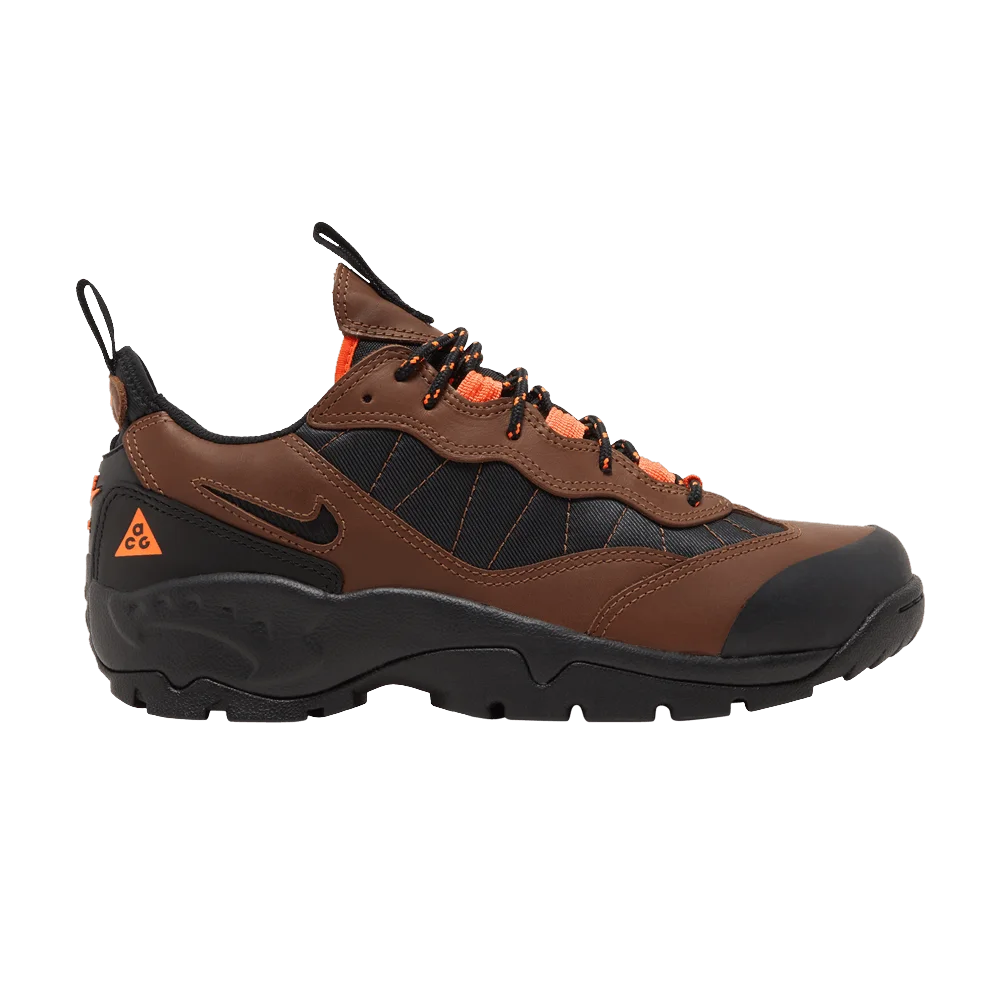 Кроссовки Nike ACG Air Mada 'Bison'