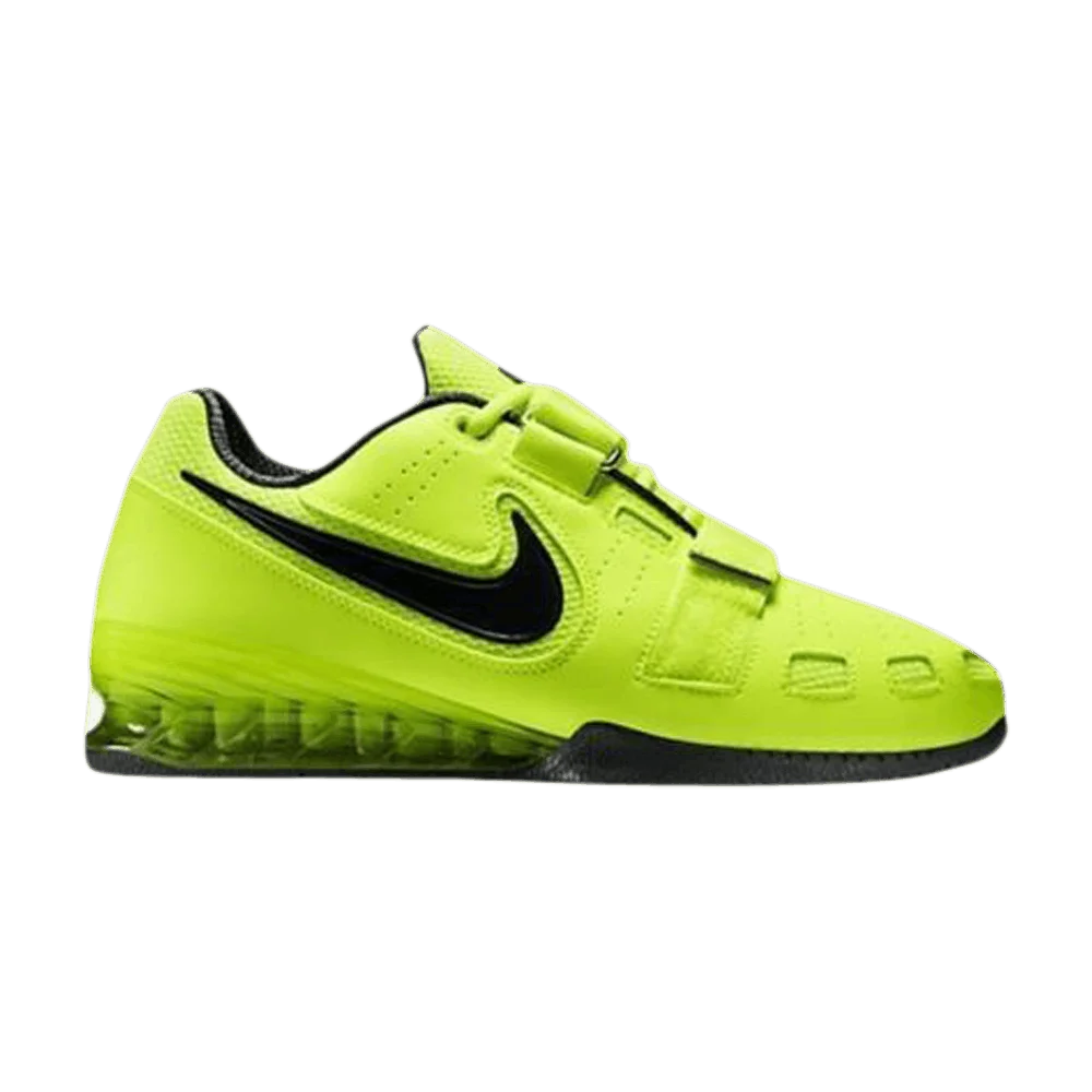 Krossovki-Nike-Romaleo-2-Sample