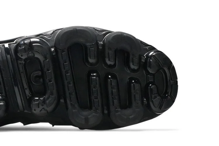 Кроссовки Nike Air VaporMax Plus 'Aluminum'
